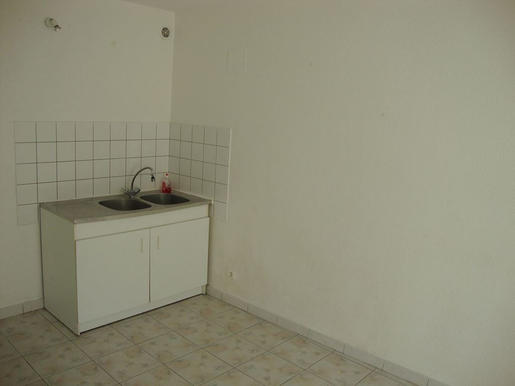 Appartement T2 FAVERNEY 433€ ROUGE IMMOBILIER