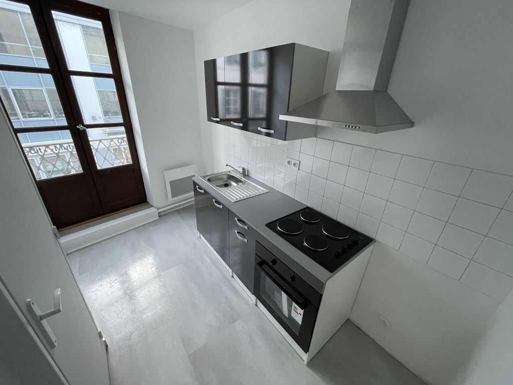 Appartement T1 VESOUL 350€ ROUGE IMMOBILIER Appartement T1 VESOUL 350€ ROUGE IMMOBILIER