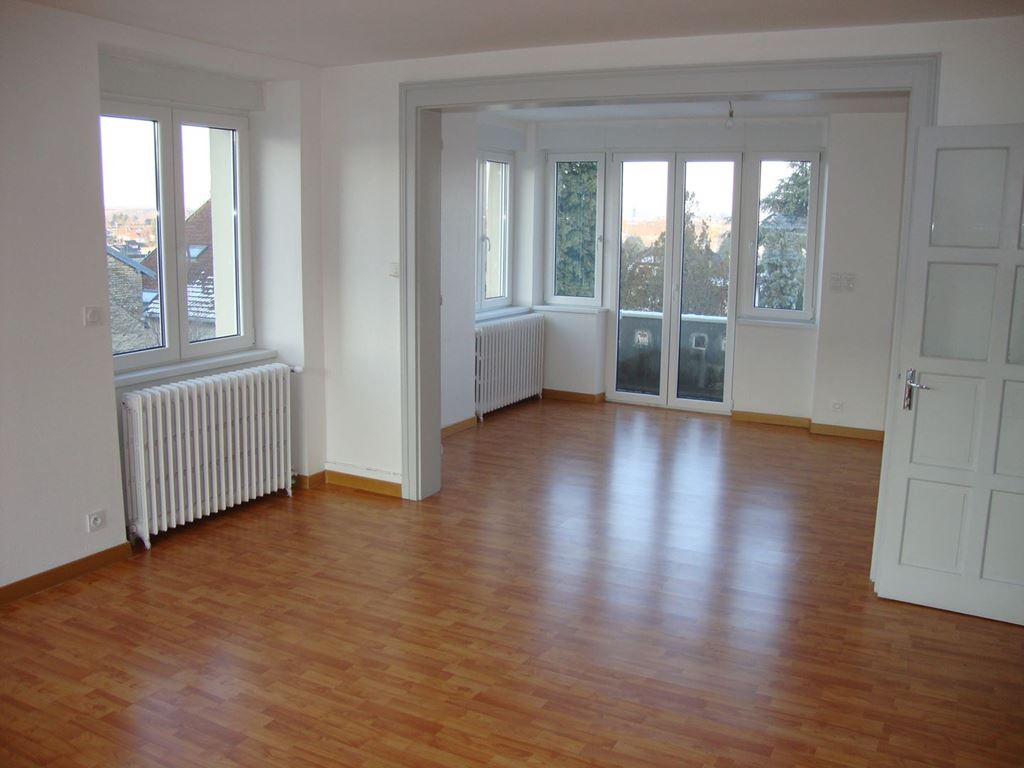 Appartement T5 VAIVRE ET MONTOILLE 690€ ROUGE IMMOBILIER Appartement T5 VAIVRE ET MONTOILLE 690€ ROUGE IMMOBILIER