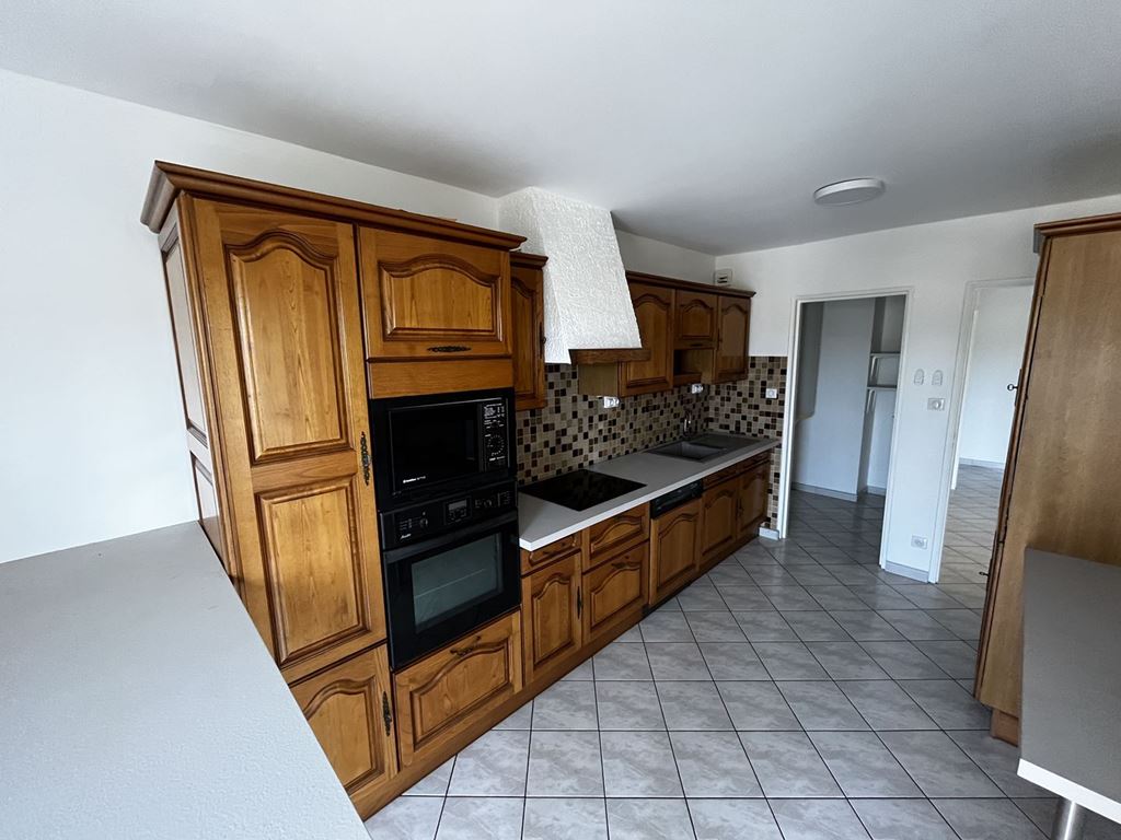 Appartement T4 VESOUL 148200€ ROUGE IMMOBILIER Appartement T4 VESOUL 148200€ ROUGE IMMOBILIER