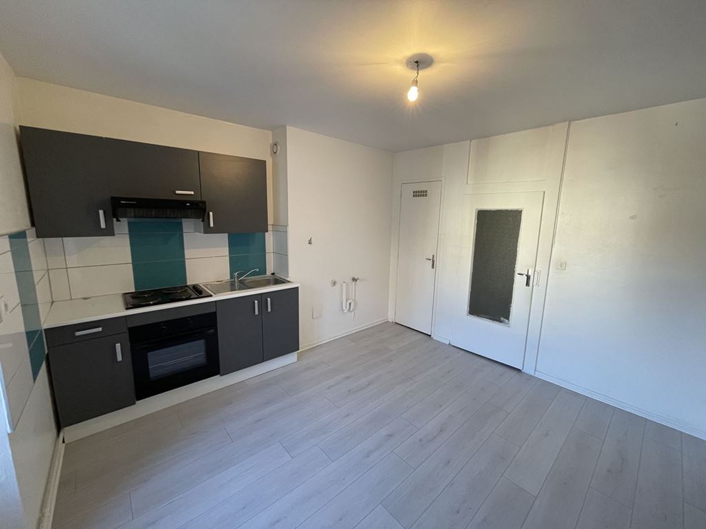 Appartement F2 bis VESOUL 410€ ROUGE IMMOBILIER
