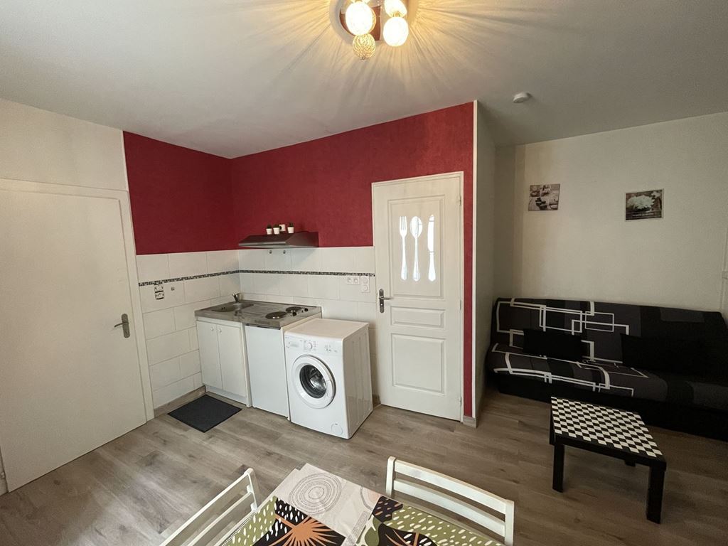 Appartement Studio VESOUL 360€ ROUGE IMMOBILIER