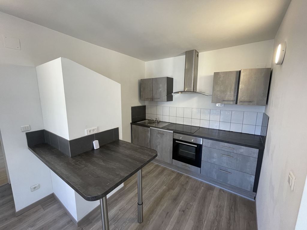 Appartement T5 FAVERNEY 680€ ROUGE IMMOBILIER Appartement T5 FAVERNEY 680€ ROUGE IMMOBILIER