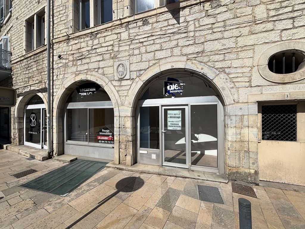 Appartement Local professionnel VESOUL 395€ ROUGE IMMOBILIER Appartement Local professionnel VESOUL 395€ ROUGE IMMOBILIER