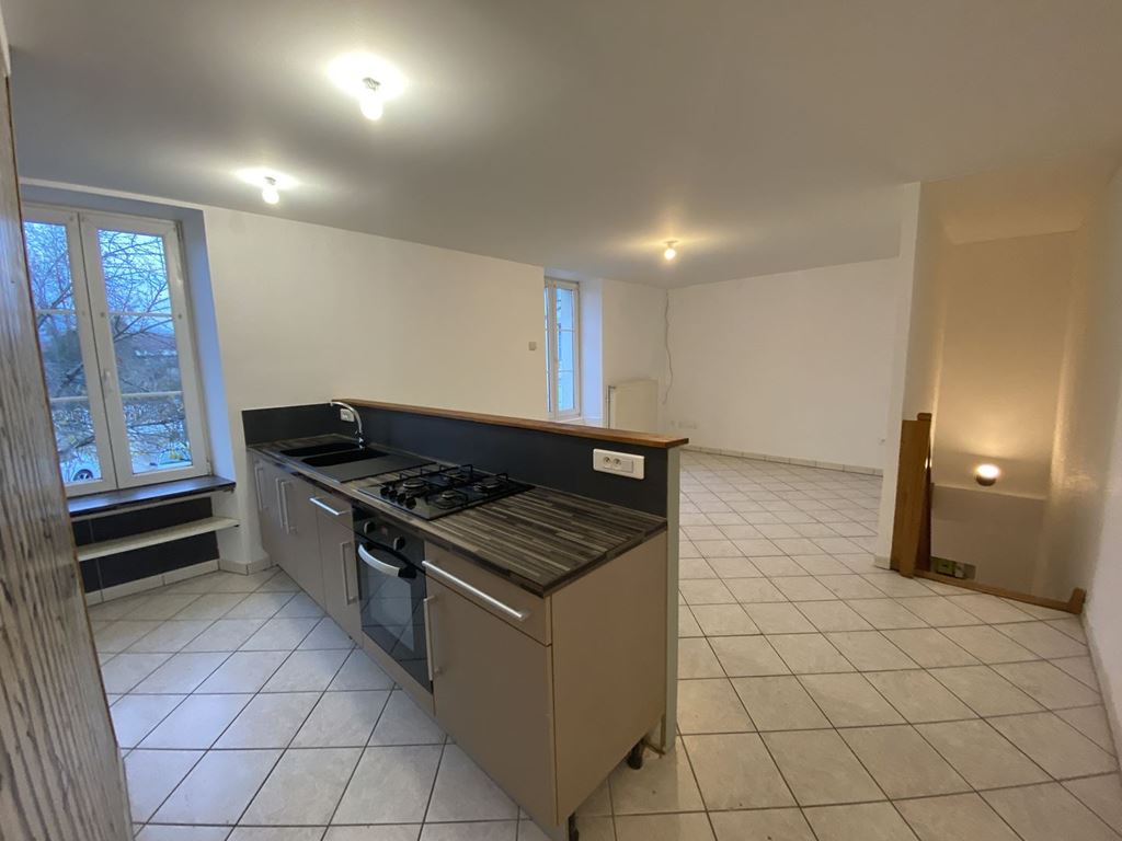 Appartement T3 VESOUL 600€ ROUGE IMMOBILIER Appartement T3 VESOUL 600€ ROUGE IMMOBILIER