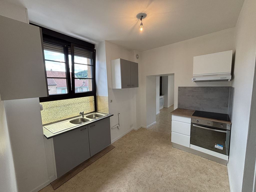 Appartement T3 ECHENOZ LA MELINE 495€ ROUGE IMMOBILIER