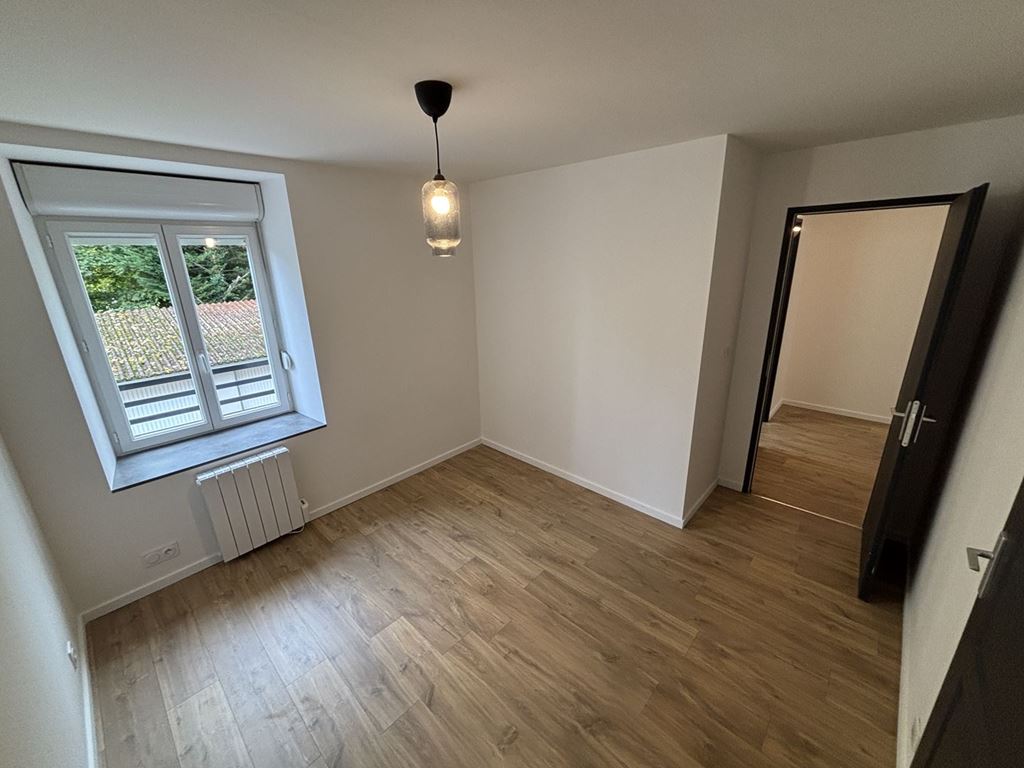 Appartement T2 PORT SUR SAONE (70170) ROUGE IMMOBILIER Appartement T2 PORT SUR SAONE (70170) ROUGE IMMOBILIER