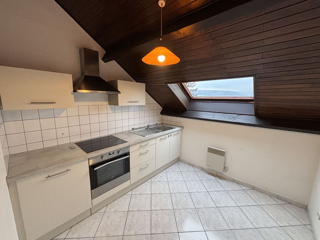 Appartement F2 bis VESOUL 495€ ROUGE IMMOBILIER Appartement F2 bis VESOUL 495€ ROUGE IMMOBILIER