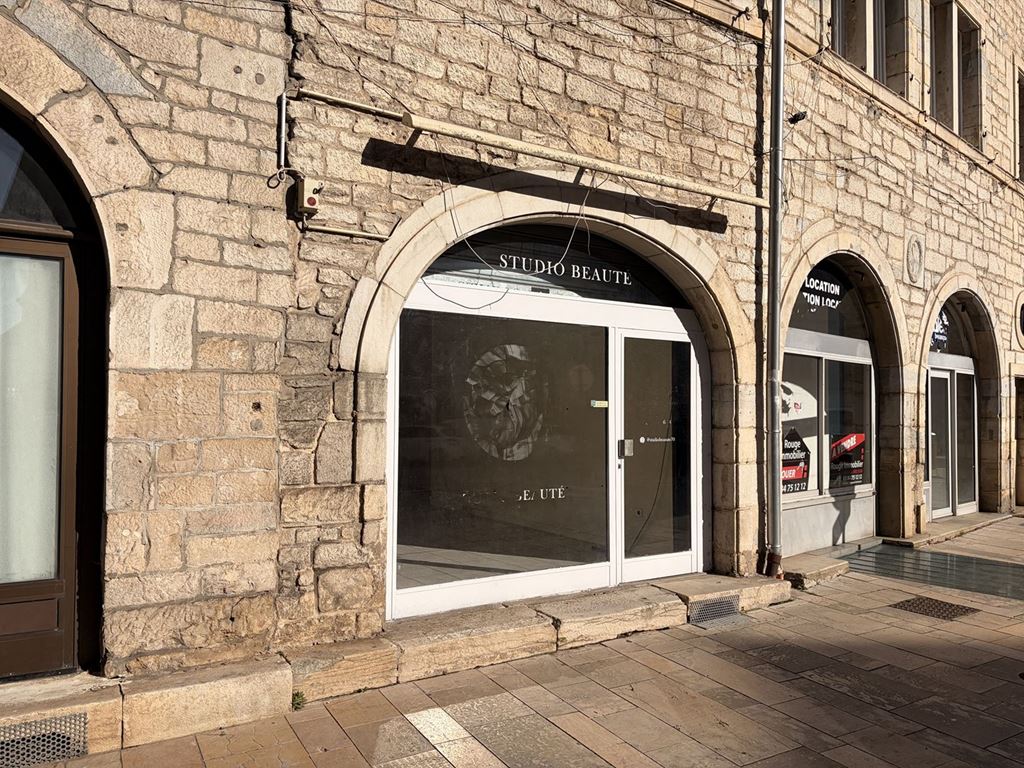 Appartement Local commercial VESOUL 420€ ROUGE IMMOBILIER Appartement Local commercial VESOUL 420€ ROUGE IMMOBILIER