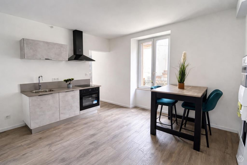 Appartement T1 VESOUL 390€ ROUGE IMMOBILIER Appartement T1 VESOUL 390€ ROUGE IMMOBILIER