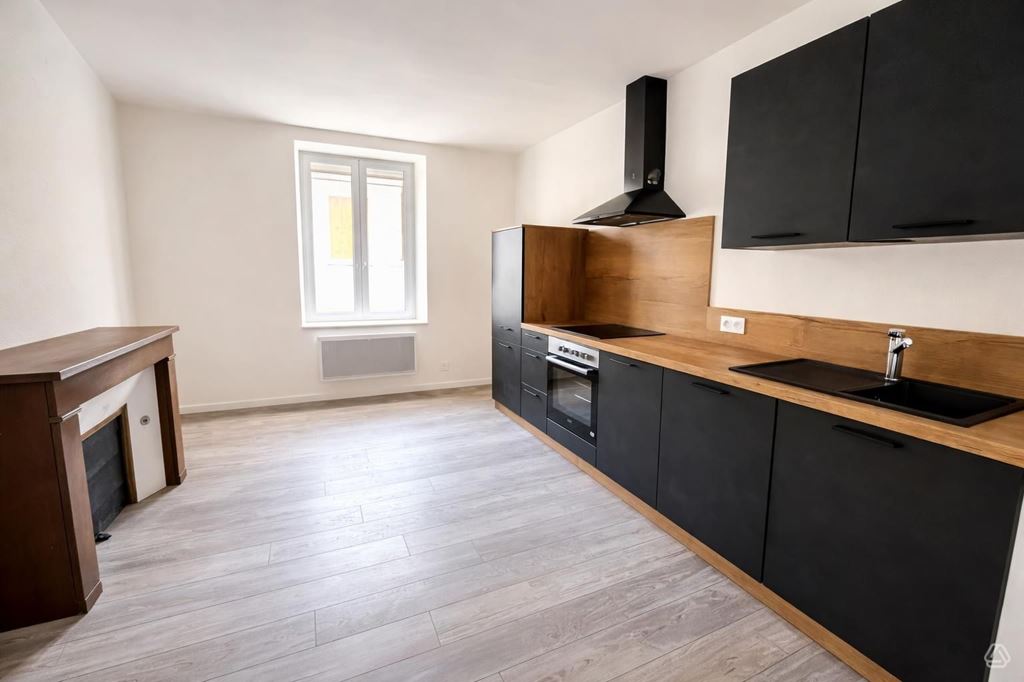 Appartement T2 VESOUL 550€ ROUGE IMMOBILIER Appartement T2 VESOUL 550€ ROUGE IMMOBILIER