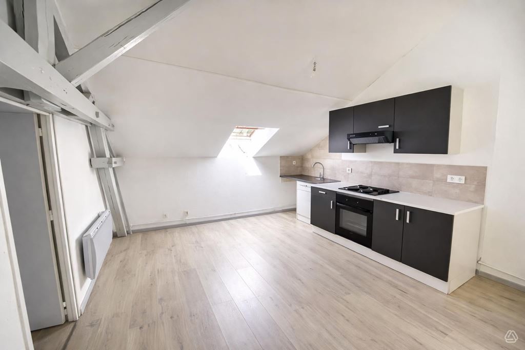 Appartement T2 VESOUL 355€ ROUGE IMMOBILIER