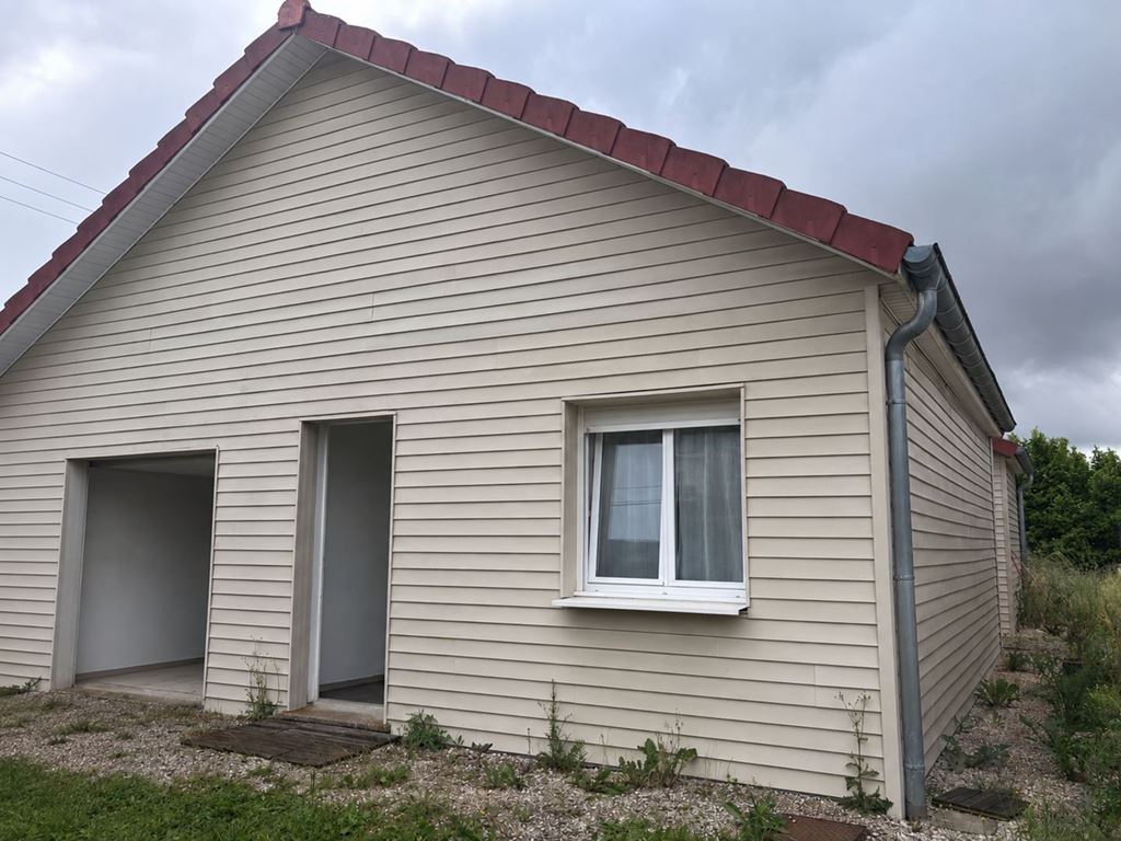 Pavillon VAIVRE ET MONTOILLE 830€ ROUGE IMMOBILIER Pavillon VAIVRE ET MONTOILLE 830€ ROUGE IMMOBILIER