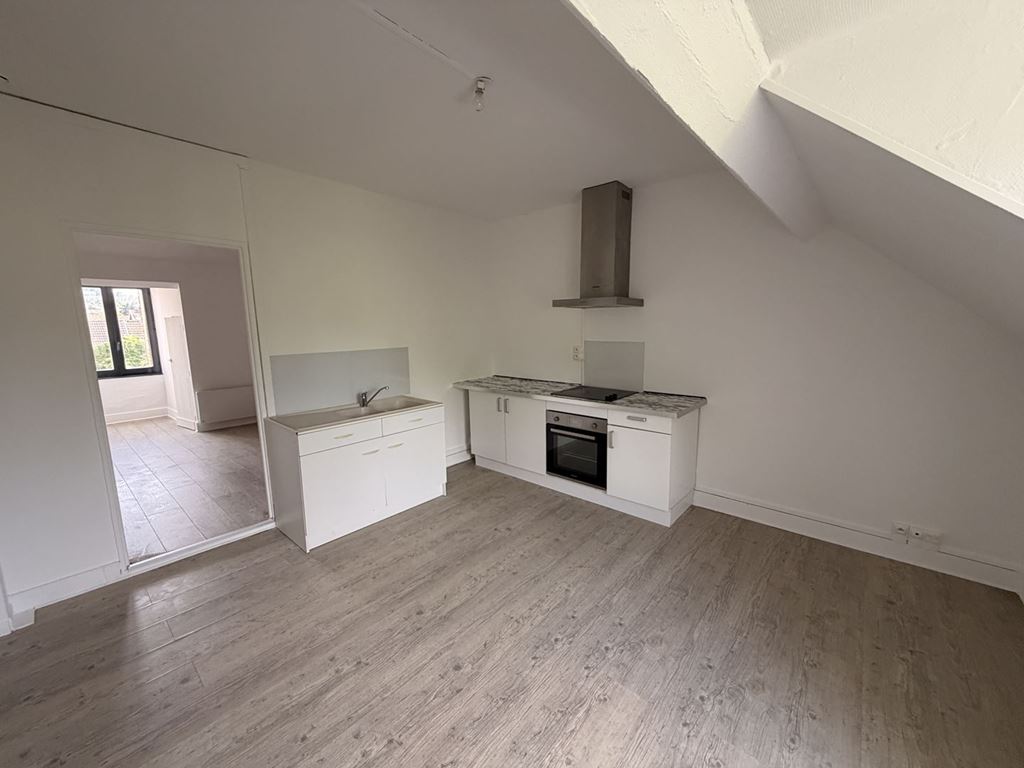 Appartement T1 VESOUL 390€ ROUGE IMMOBILIER