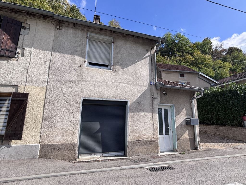 Maison de village PORT SUR SAONE 460€ ROUGE IMMOBILIER