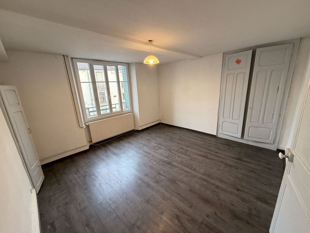 Appartement T2 FAVERNEY 450€ ROUGE IMMOBILIER