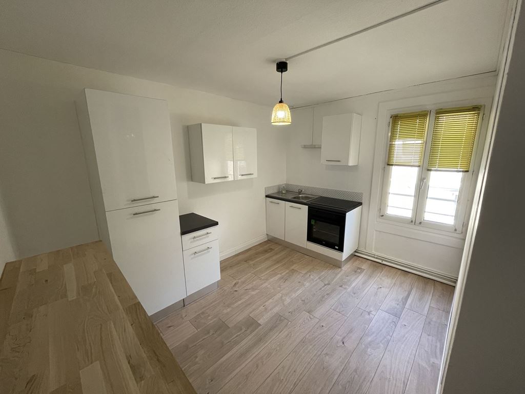 Appartement F1 bis VESOUL 495€ ROUGE IMMOBILIER Appartement F1 bis VESOUL 495€ ROUGE IMMOBILIER