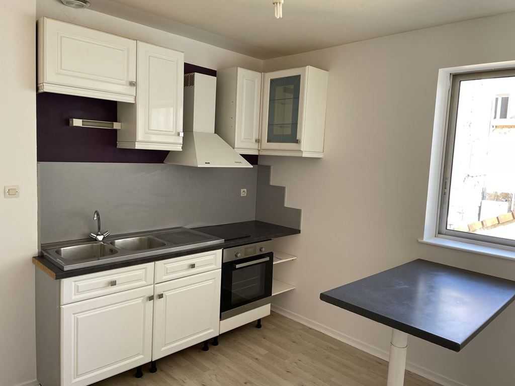 Appartement T2 VESOUL 540€ ROUGE IMMOBILIER Appartement T2 VESOUL 540€ ROUGE IMMOBILIER