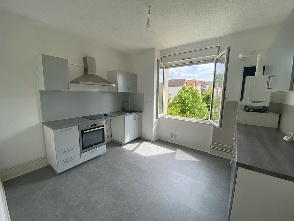 Appartement T2 VESOUL 600€ ROUGE IMMOBILIER Appartement T2 VESOUL 600€ ROUGE IMMOBILIER