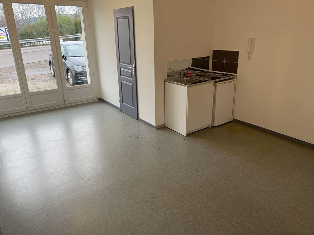 Appartement T1 bis VESOUL 300€ ROUGE IMMOBILIER Appartement T1 bis VESOUL 300€ ROUGE IMMOBILIER