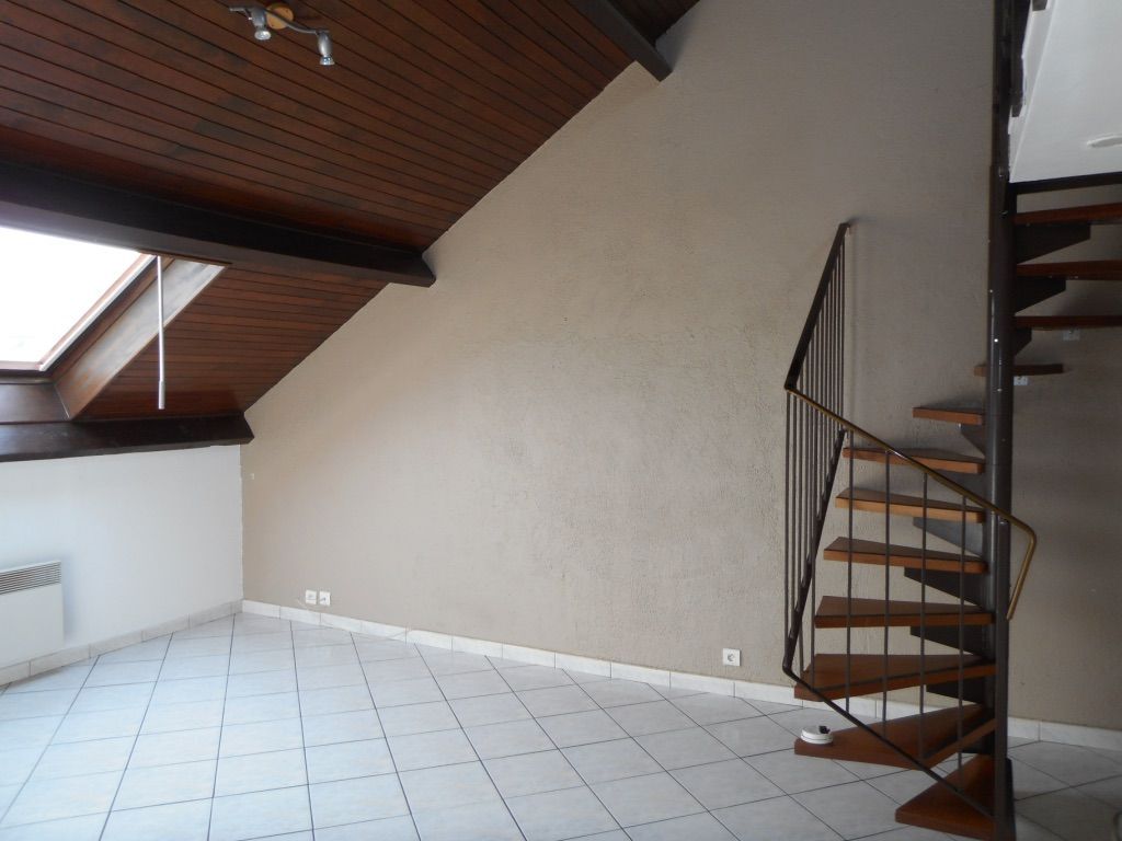 Appartement F2 bis VESOUL (70000) ROUGE IMMOBILIER Appartement F2 bis VESOUL (70000) ROUGE IMMOBILIER