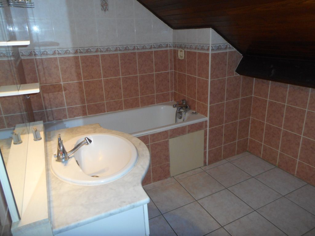 Appartement F2 bis VESOUL (70000) ROUGE IMMOBILIER Appartement F2 bis VESOUL (70000) ROUGE IMMOBILIER