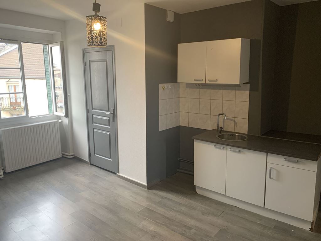 Appartement T3 FAVERNEY 400€ ROUGE IMMOBILIER