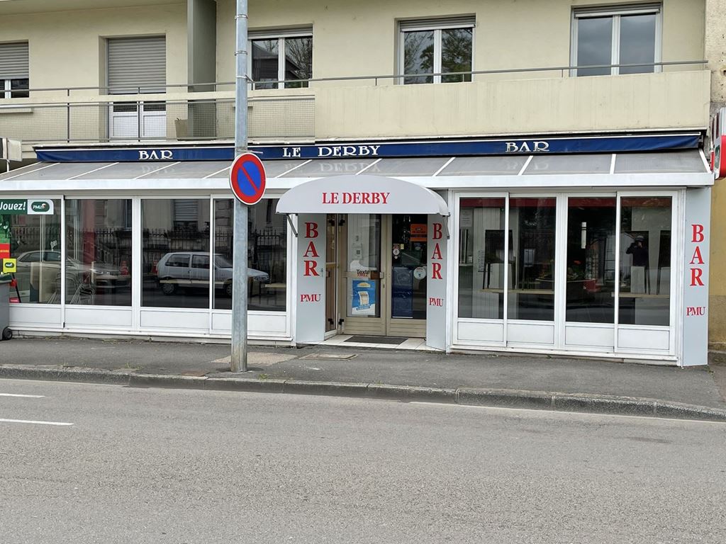 Appartement Local commercial VESOUL 133200€ ROUGE IMMOBILIER Appartement Local commercial VESOUL 133200€ ROUGE IMMOBILIER