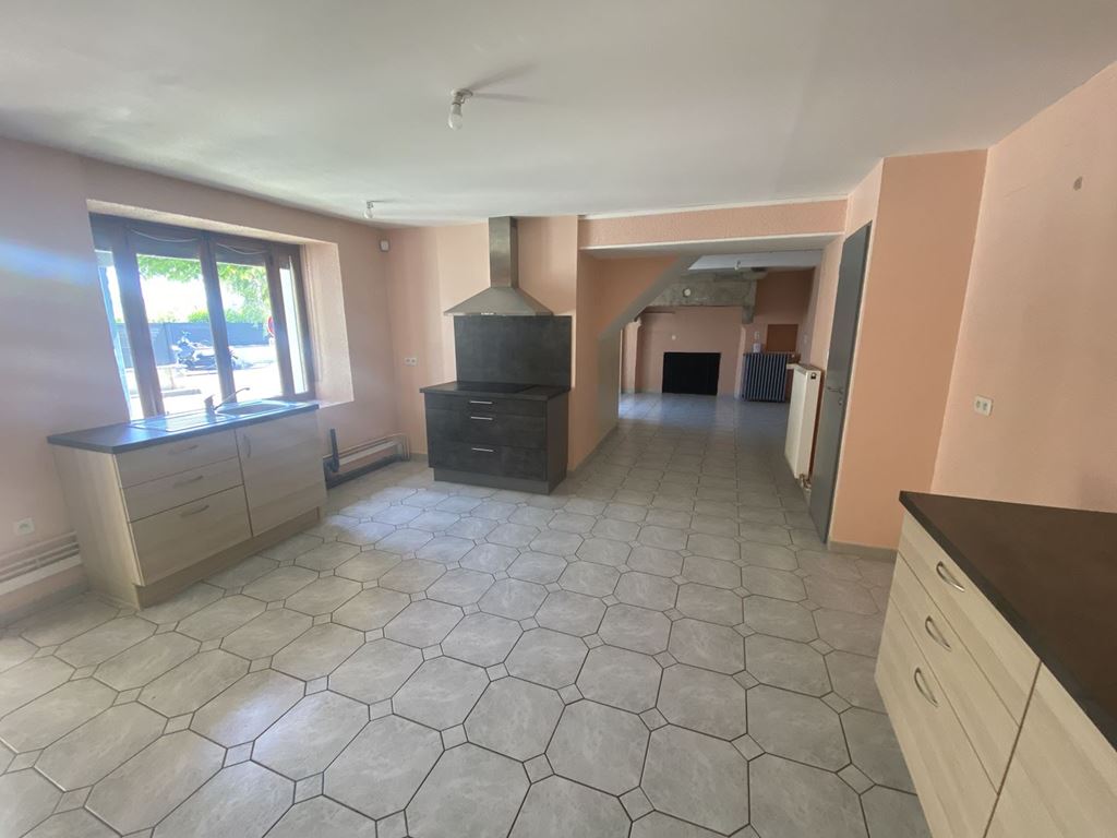 Appartement T5 PUSEY 825€ ROUGE IMMOBILIER